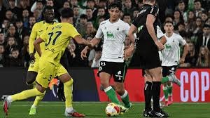 法媒：曼联夏窗曾想签马利克-福法纳，球员也想加盟但交易没成行