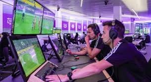 李璇谈国足：两场1分没拿无话可说，但过程和人员使用难让人满意