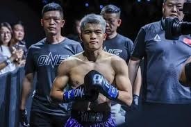 西甲半场：瓦莱拉劲射破门，埃尔切暂1-0赫罗纳