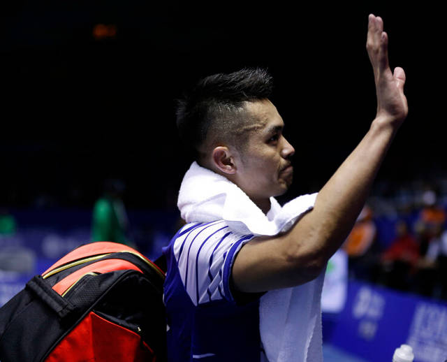 交媒体上 交媒体上